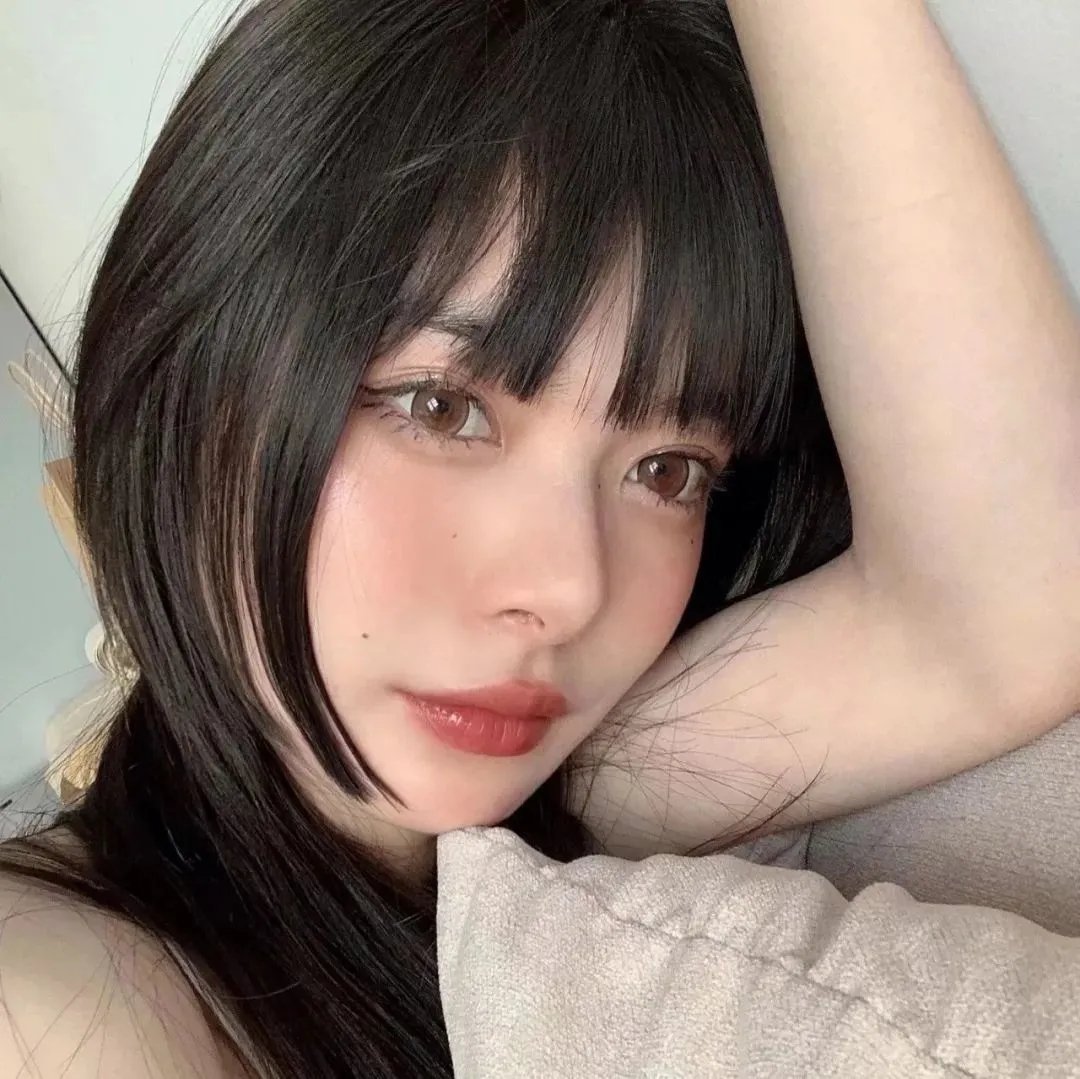你在我的右手边